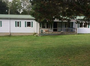 671 Ball Diamond Rd, Charmco, WV 25958