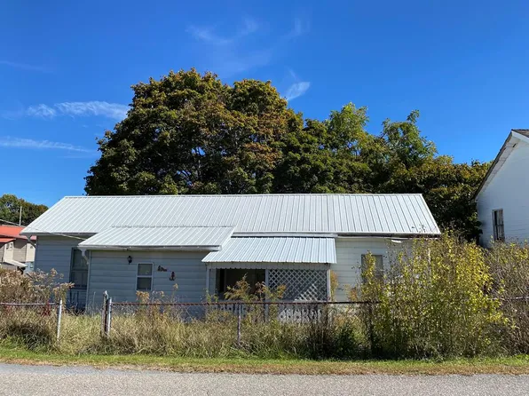 758 Jewell Main Rd, Jewell Ridge, VA 24622