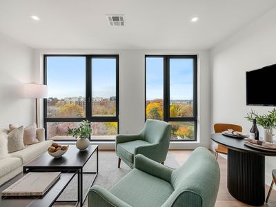 1515 Commonwealth Ave #807, Brighton, MA, 02135