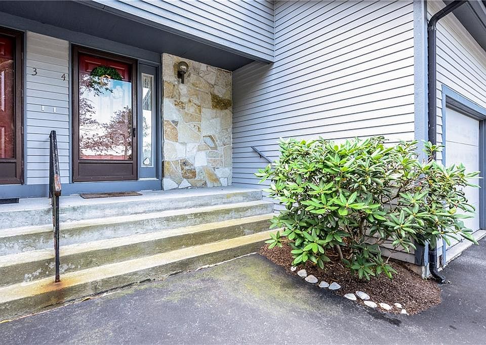 1st image of 35 Acorn Ct APT H4