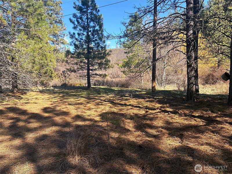 3rd image of 32900 Hawk Creek Ranch Rd N