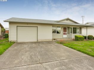 1614 Umpqua Rd, Woodburn, OR 97071