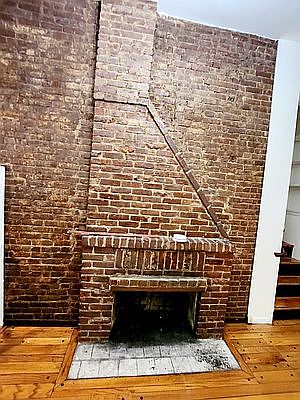 2nd image of 44 W 74th St #1G