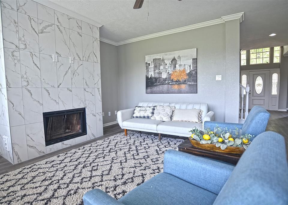 1st image of 2606 N Mission Cir
