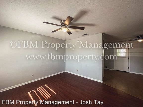 2nd image of 330 W College St #10