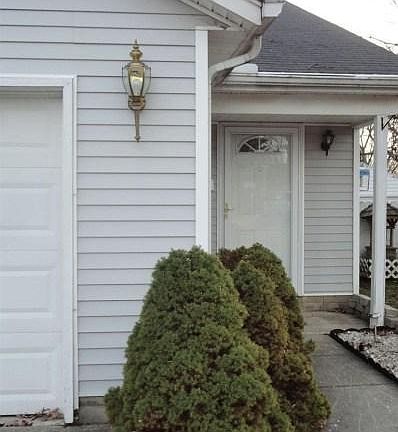 3rd image of 1720 Windemere Dr