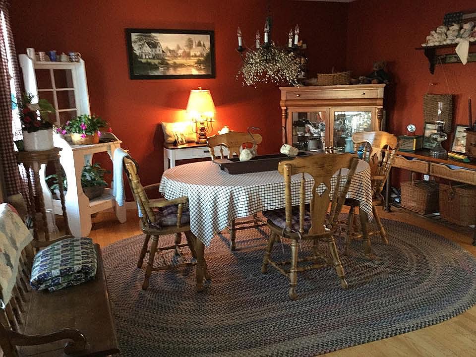 Dining rm