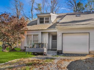 425 Deerfield Ln #A, Montague, NJ 07827