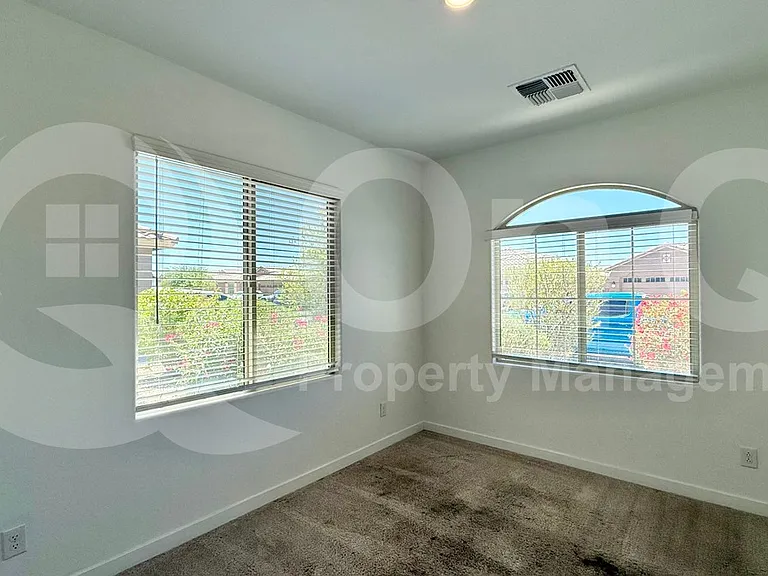 6342 W Raymond St — Photo 21