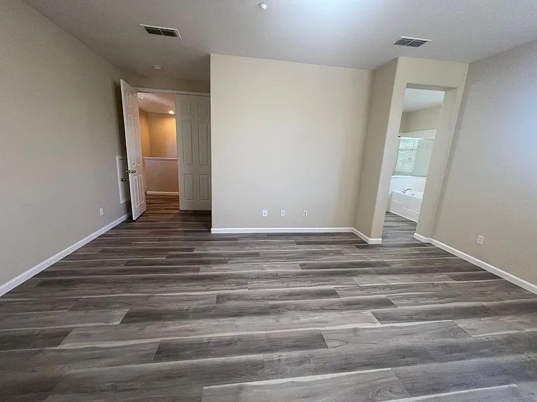 836 Shasta Daisy Dr — Photo 28