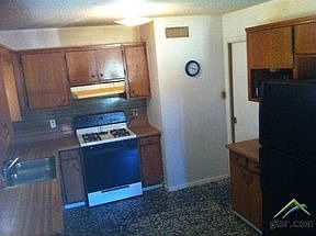 4th image of 1103 Carolina St