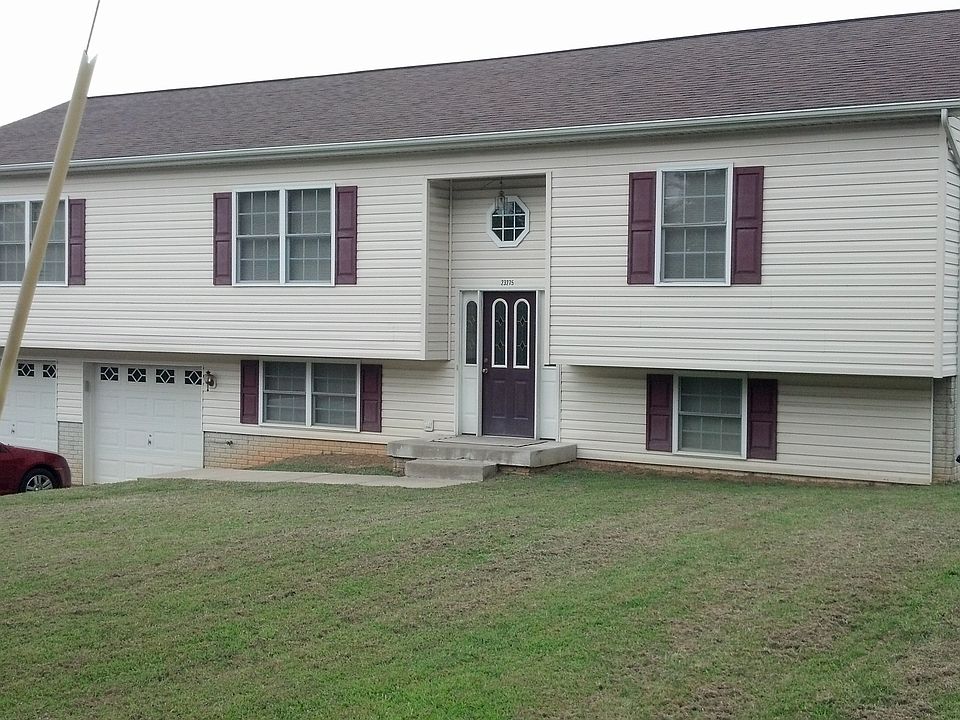 1st image of 23275 Upland Dr