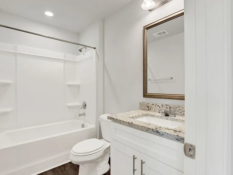 77 Dorsey Dr — Photo 26