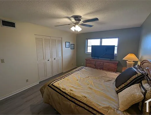 4047 NW 16th St #403 — Photo 21