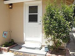 2nd image of 404 S Murphy Ave