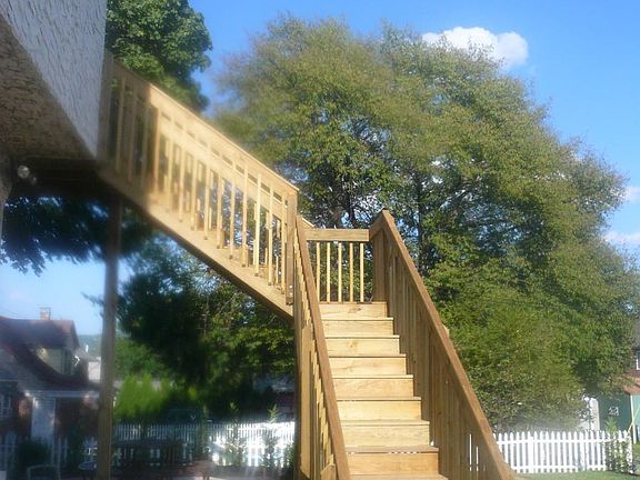 Staircase to 2nd Level