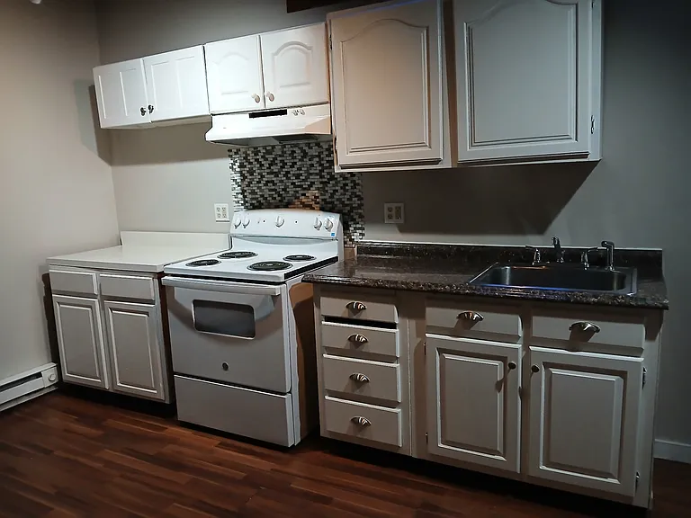 1841 Broad St #B3 — Photo 5