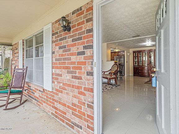 3rd image of 3719 Robert Scott Ct