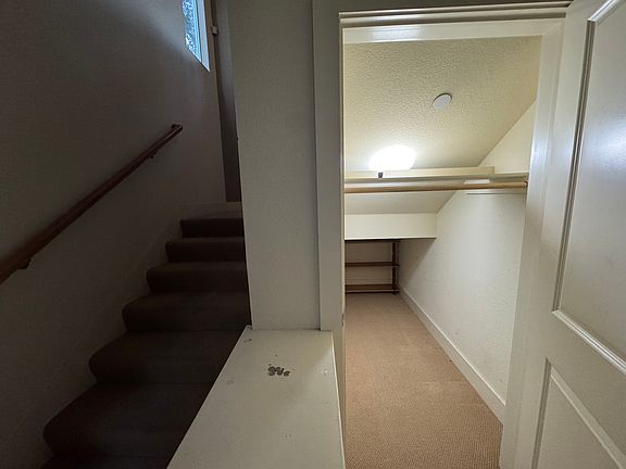 5th image of 11 Heritage Pl