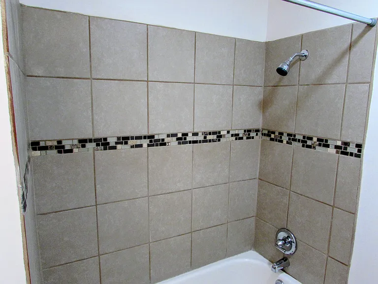 Decorative tile surround