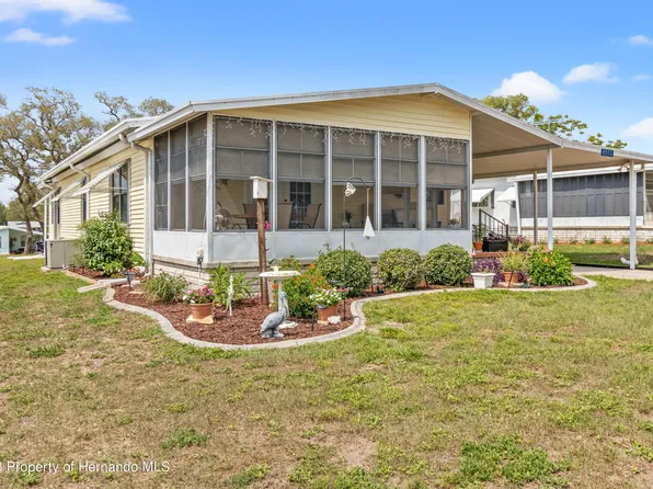 8553 Highpoint Blvd, Brooksville, FL 34613