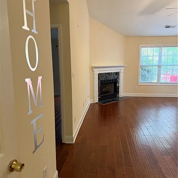 508 Lee Miller Dr — Photo 2