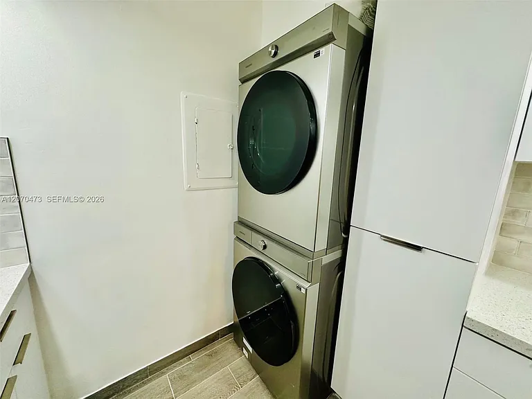 7915 SW 86th St #704 — Photo 7