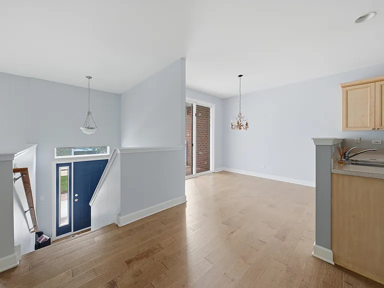 9411 Huber Ct — Photo 3