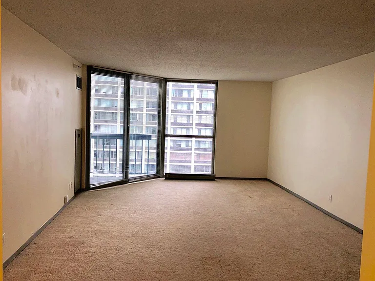 1660 N Prospect Ave #18 — Photo 7