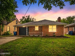 131 Riverside Dr, Jefferson City, MO 65101