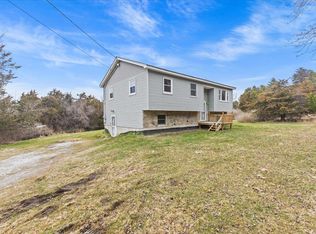 12 Eagle Camp Rd, South Hero, VT 05486