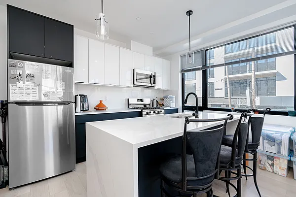 38-02 Broadway #3Q