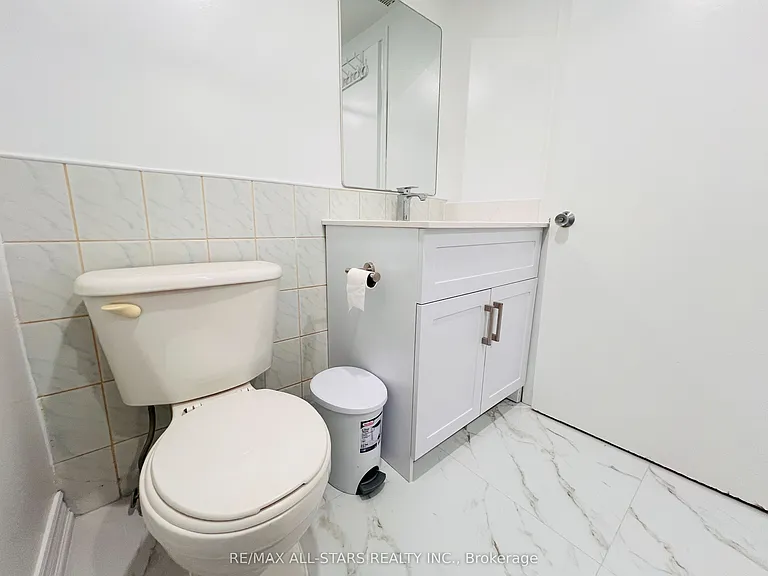 25607 Woodbine Ave — Photo 9