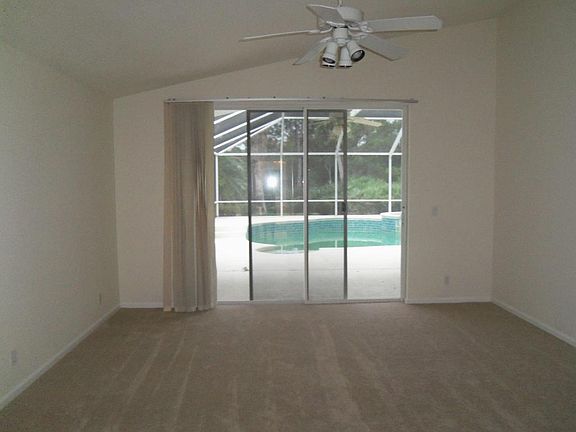 4th image of 5036 SW Hammock Creek Dr