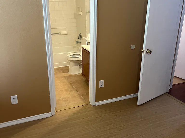 7646 Concordia Ln — Photo 12