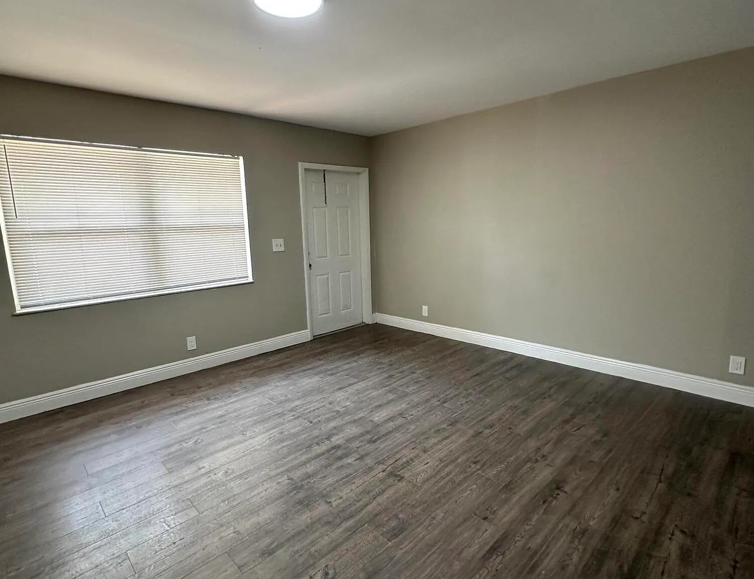 1 bed, 1.0 bath, 700 sqft, $1,625 — Photo 3