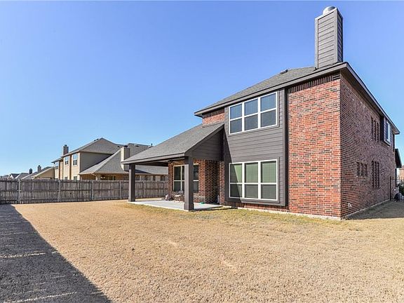 5th image of 4214 Gleneagles Dr