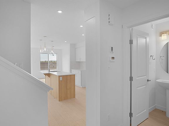 3rd image of 18818 29th Ave NW