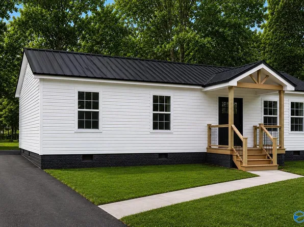 608 Brown St, Boaz, AL 35957