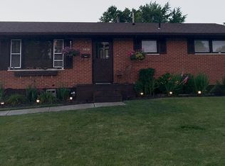 1830 Elaina Dr, Springfield, OH 45503