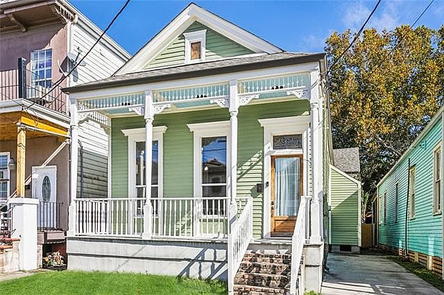 1st image of 2927 Palmyra St