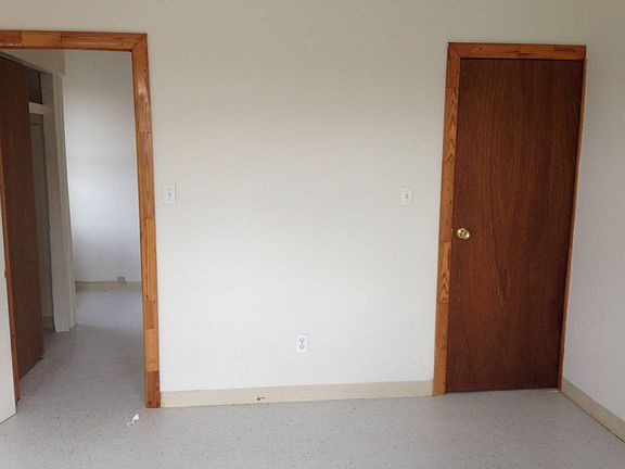 5th image of 116 Woodworth Ave APT 1