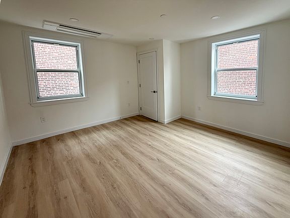 3rd image of 39-44 47th Ave #206