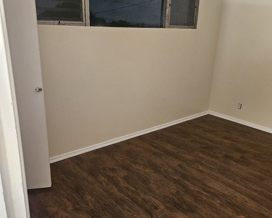 1st image of 11896 Manor Dr APT C