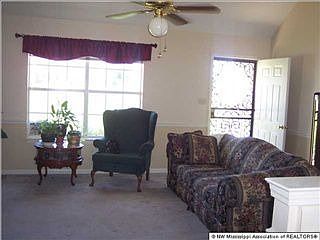 1st image of 7065 Hickory Estates Dr