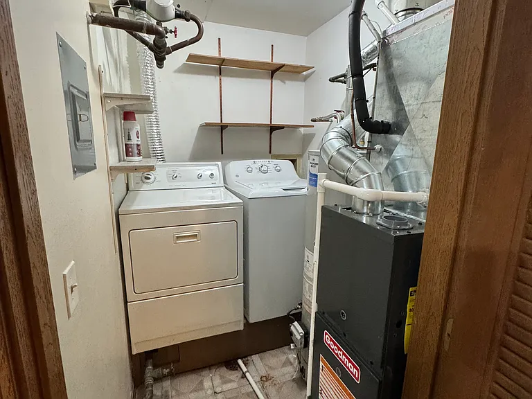440 Echo Ln #A — Photo 9