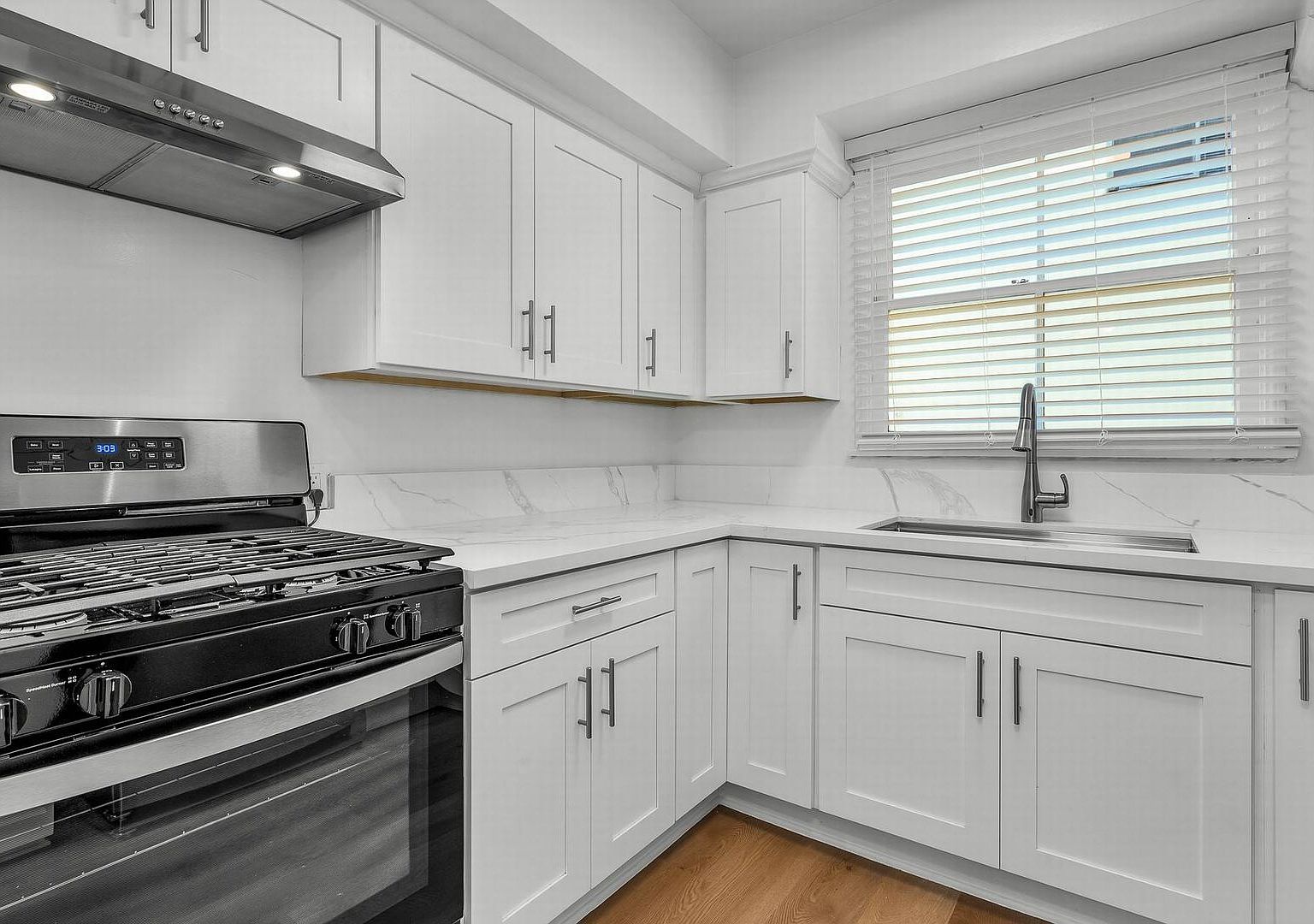 2034 S Beverly Glen Blvd APT 1, Los Angeles, CA 90025 Zillow