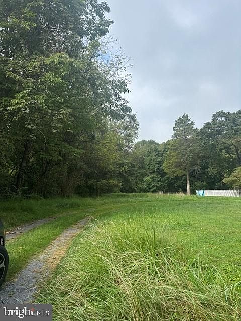 1st image of 25200 Frederick Rd