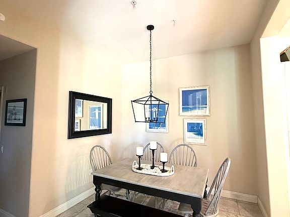 Dining room - kitchen to the right.