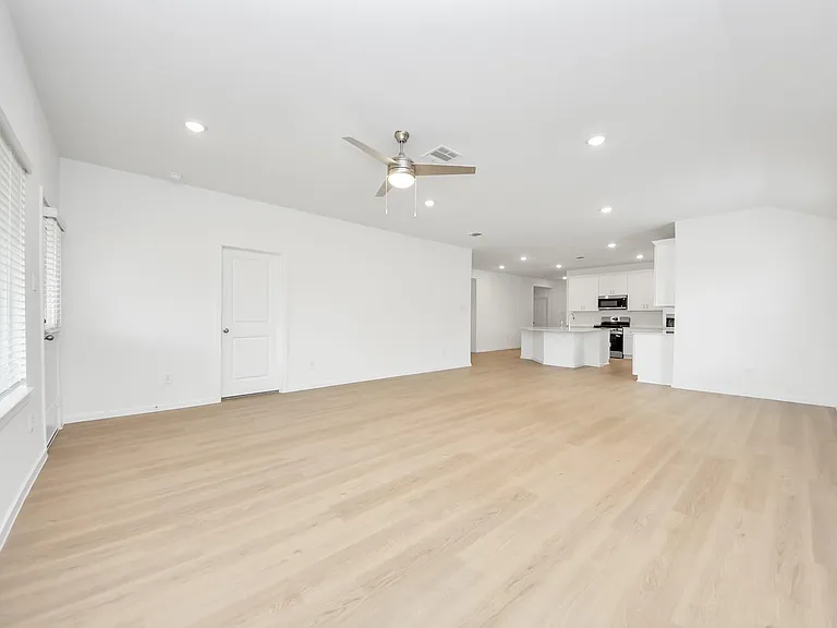 7723 Smooth Valley Ct — Photo 23